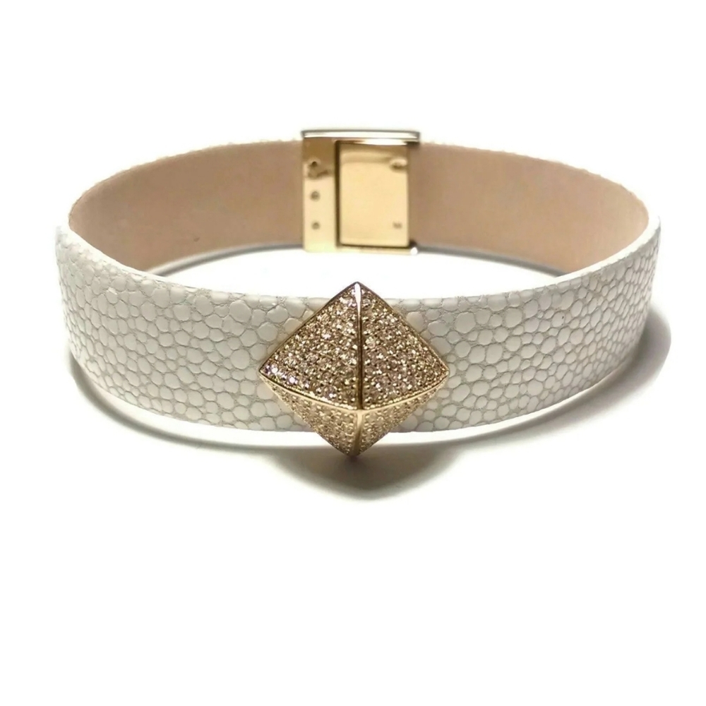 EXQUISITE MICHAEL KORS STINGRAY LEATHER BRACELET - Picture 3 of 4